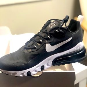 Nike Air Max 270 React